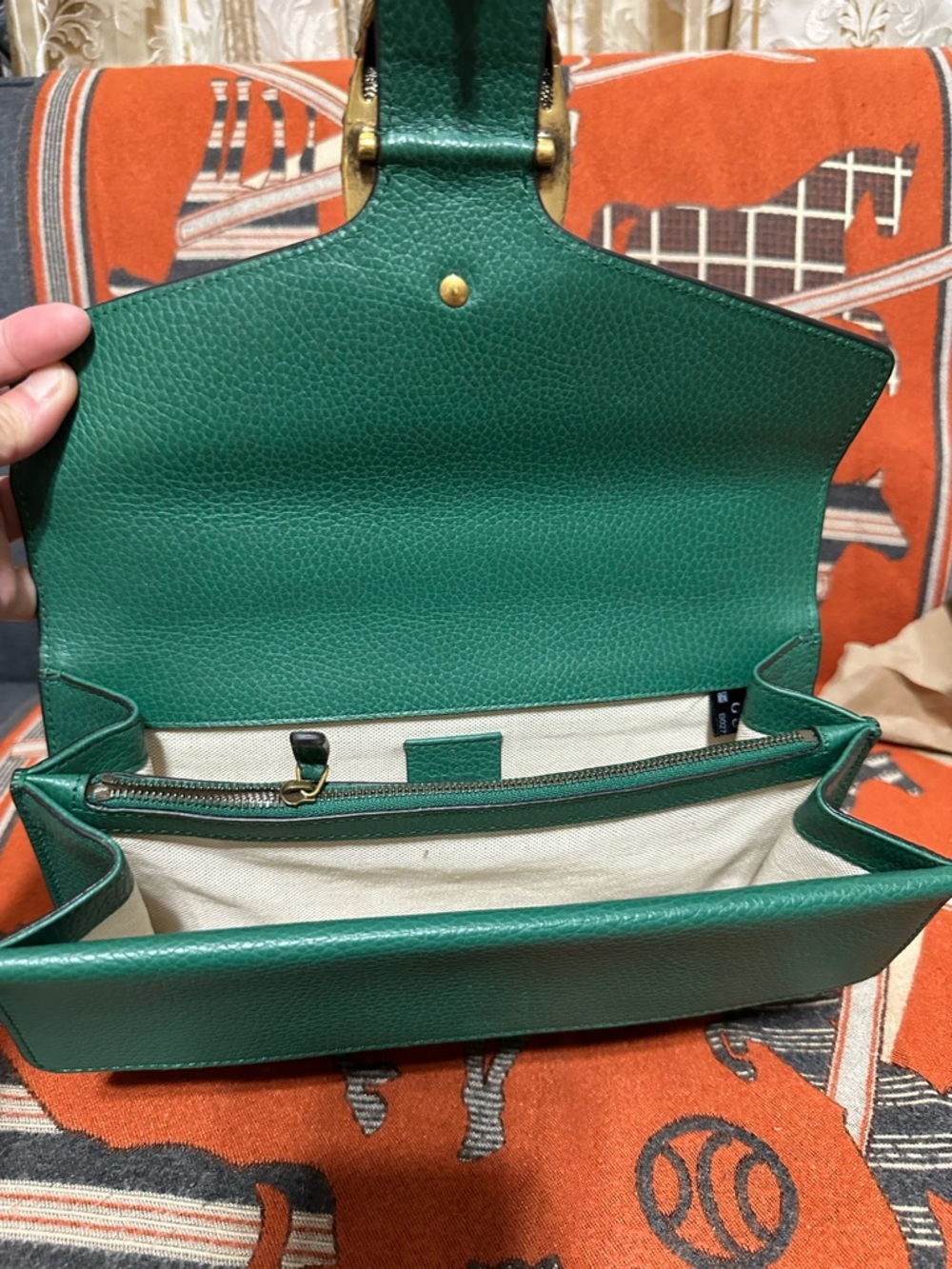 GUCCI ❤️🌟GREEN DIONYSUS W/ EMERALD STONES JEWELED TIGER HEAD FLAP BAG ⭐️ - Picture 8 of 15